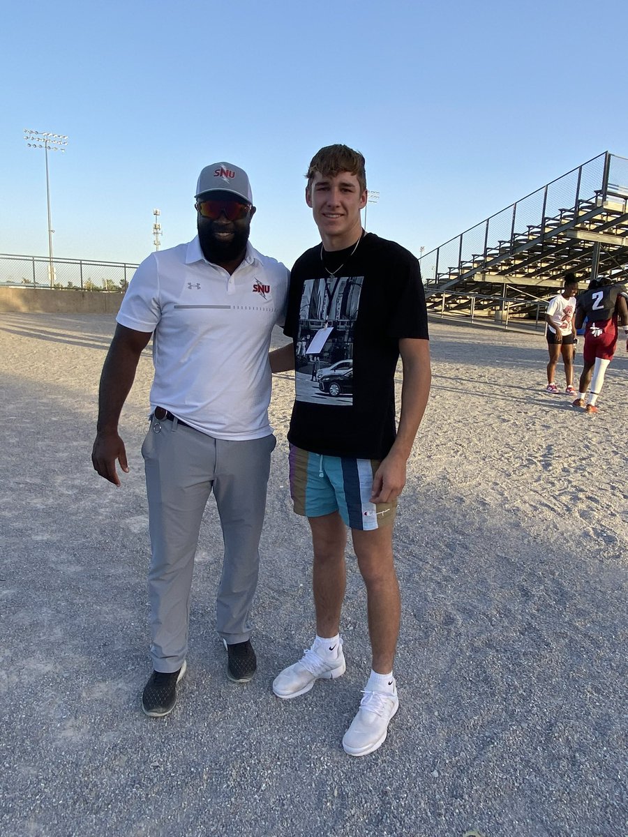 HudsenScott's tweet photo. Shout out to @CoachNABrown for the Game Day invite agains NWOSU. Thanks to @datcoachwest for talking to me and giving me great information!! #boltsup https://t.co/4LYRf8vHvp