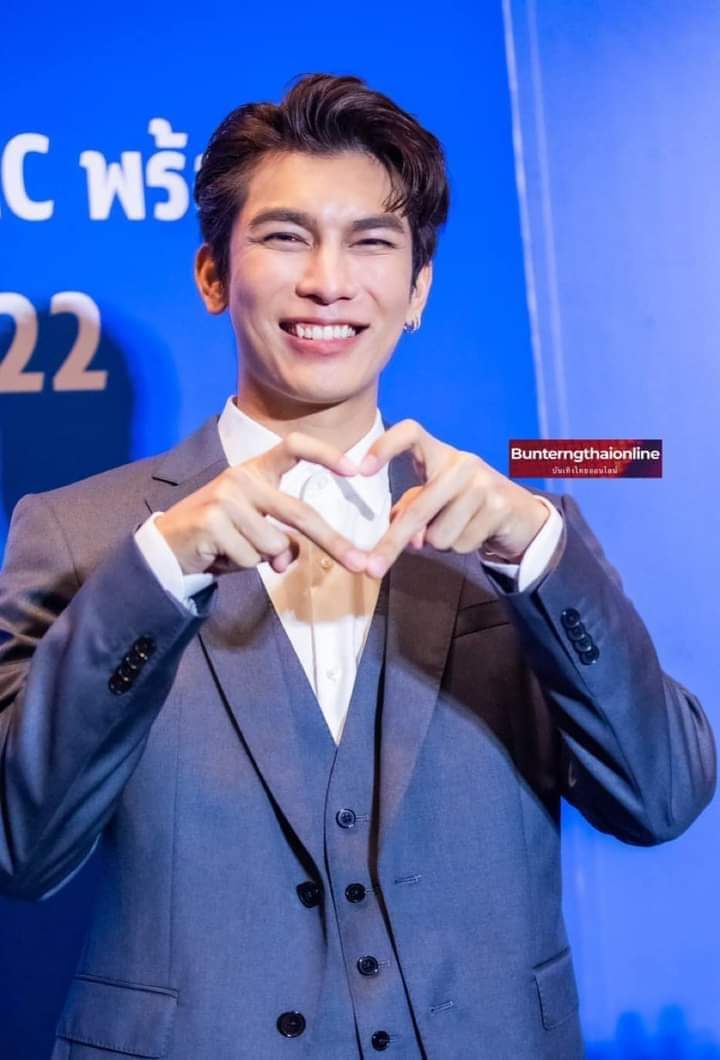 Amp_babyG_DO_WS's tweet photo. วันนี้วันดี ท้องฟ้าโปร่งใส ขอให้ทุกอย่างราบรื่นนะคะ ดังๆปังๆคะ🎉 @MSuppasit #MEWSUPPASIT #mewlion #มิวศุภศิษฏ์ #Turn_off https://t.co/jjyqOkPuHM
