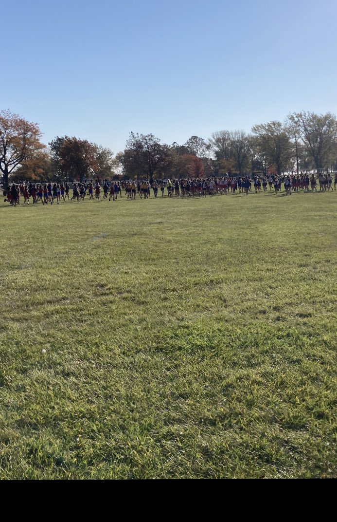 chippewa_xc's tweet photo. Great day for a cross country race! PRs for Veronica, Ava, Elaina, Vanessa, Danielle, Peyton, @EpicBigK1, Mya, @lisa92353206, @Jenna_0827, Rachel, and Madalynne! And a SB for @grace_gtmn! https://t.co/dPExuMcwav