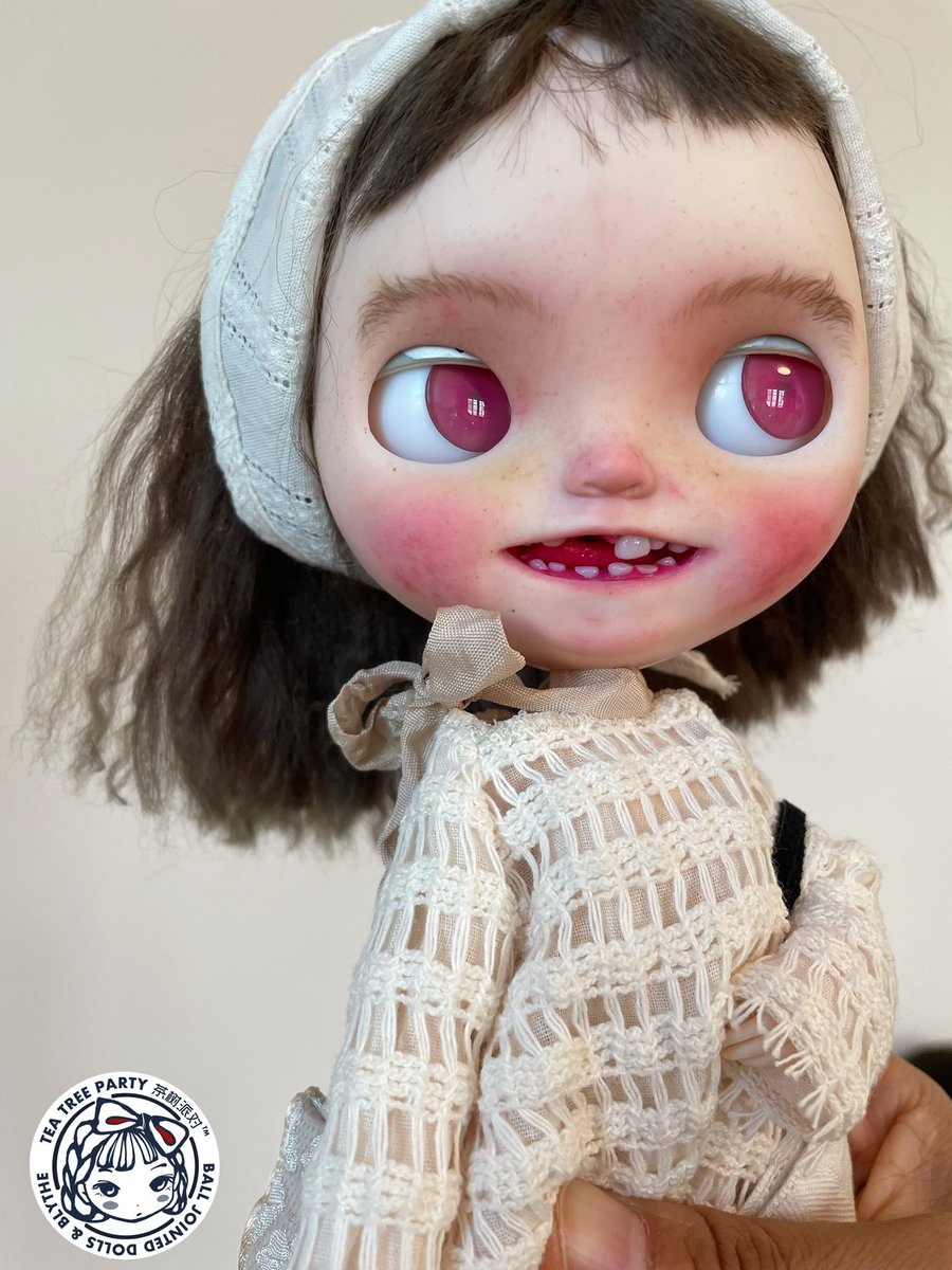 TeaTreeParty's tweet photo. Yay! It’s Sunday! Let’s go shopping! #ブライス #ooakdoll #doll #customblythe #創作人形 #ブライスカスタム　#カスタムブライス　#ブライスコン　
#小布娃娃 https://t.co/b0MjZAeD5T