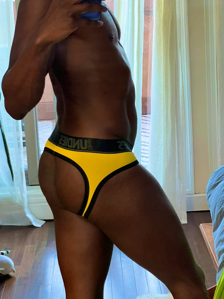 . <a href="/TheAltInRStars/">TheAltInOurStars</a> didn't want this jock so gave it to me. How does it fit?