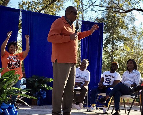 Al Lawson tweet media