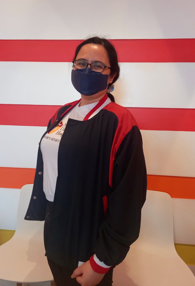 luckychan's tweet photo. I didn't get to take pics during the event again ahaha, but here are some pics with Mica before the event! Featuring my #LIYourself outfit, which is something along the lines of "If Kiminobu Kogure went to med school in SGUH", lol π https://t.co/SKD1a0ZH2w