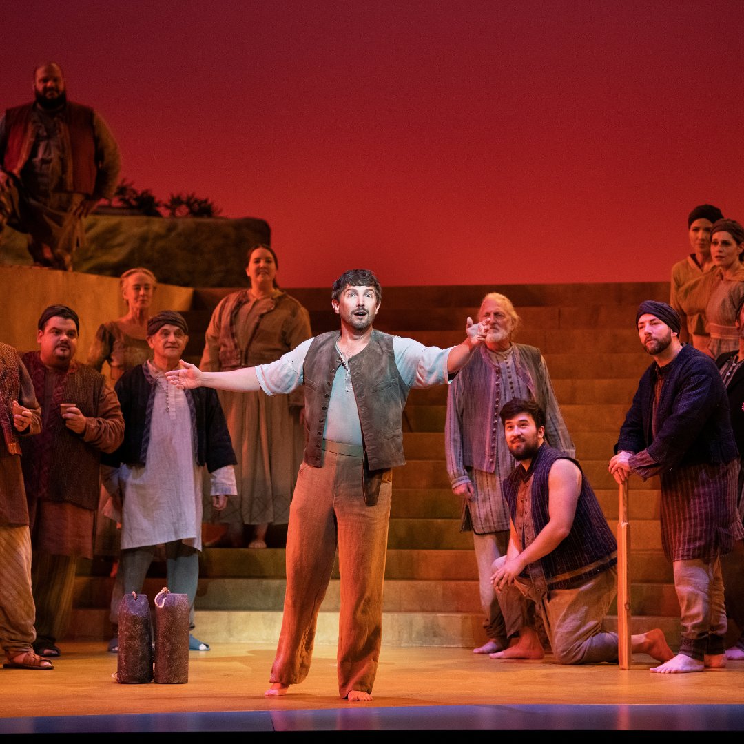 VancouverOpera's tweet photo. T-Minus 1 hour until curtain! 🎭
#thepearlfishers #vancouveropera #vancouverarts #canadianopera #bizet #toitoitoi
Global BC and 980 CKNW are proud sponsors of Vancouver Opera!
@GlobalBC_Comm @CKNW https://t.co/hqziTyjrCl