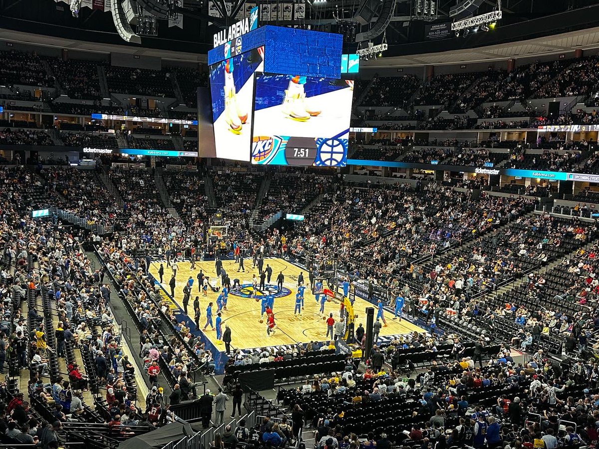 ColdNCocky1906's tweet photo. . @nuggets  home opener #nba  #milehighbasketball  #milehighcity https://t.co/6vZ7Sf1z12