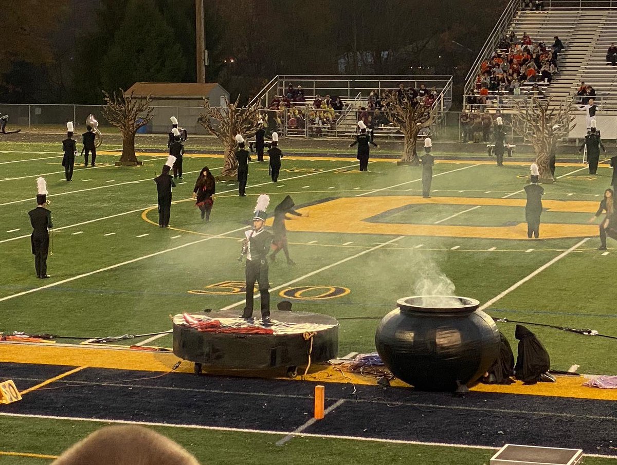 Cloverleaf Bands tweet media