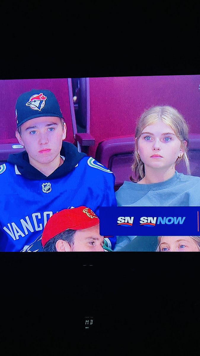 RaffiTorres13's tweet photo. @FriedgeHNIC https://t.co/iW7ErztH1O