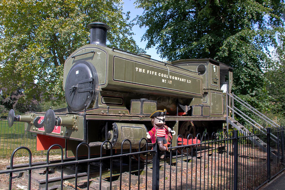 Dunfermline Gilbert and Sullivan Society (DGASS) tweet media