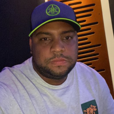 edcastillo9227's tweet photo. #NuevaFotoDePerfil https://t.co/NduZ9MLniu