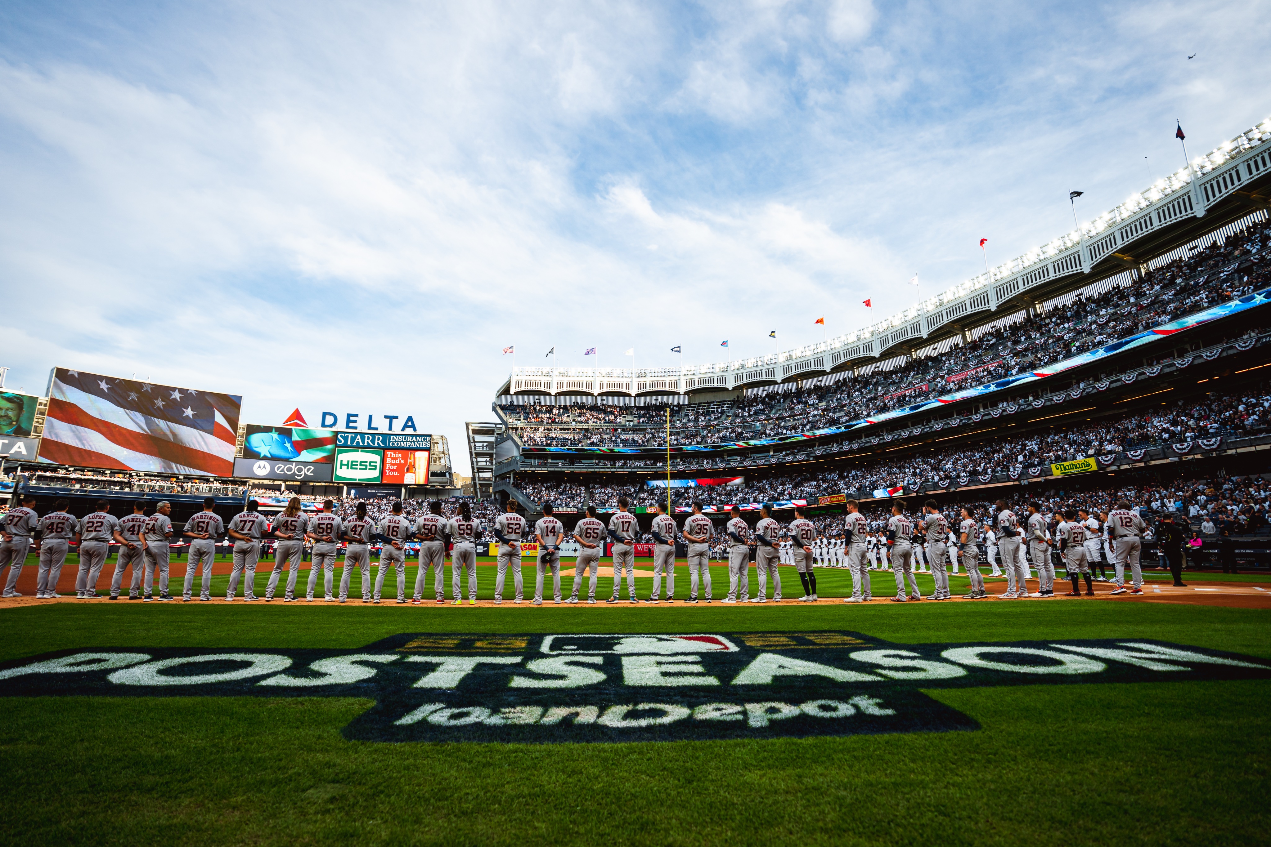 FftBiIzXgAIWQjN?format=jpg&name=4096x409