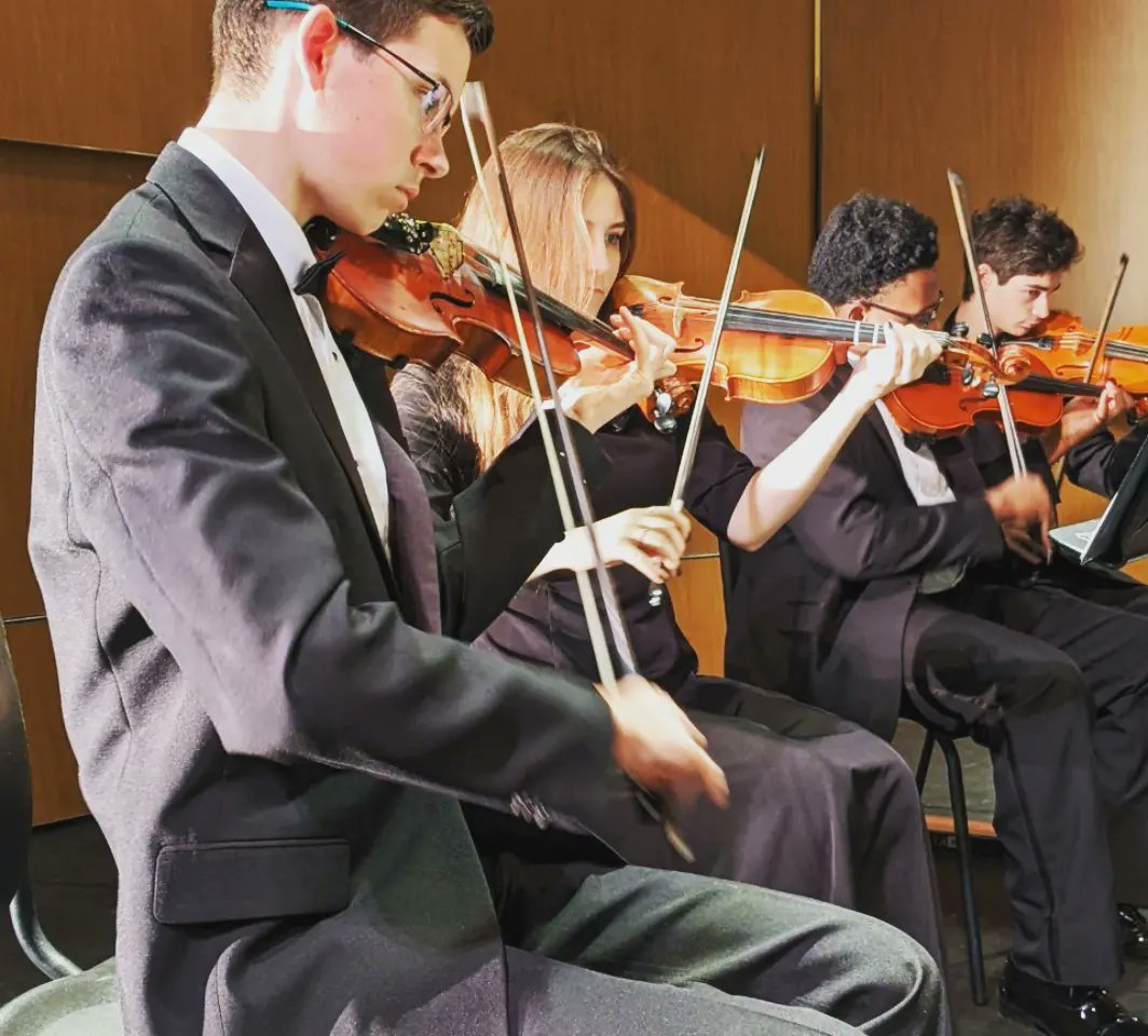 braswellorch's tweet photo. #BHSO Fall Concert '23: "Live in Autumn" 🔥🙌🏻🎻♥️
What a way to start the year!
.
.
.
.
.
.
#braswellhighschool #bengalexcellence #dentonisddelivers #braswellorchestra https://t.co/8edlcGqFYD