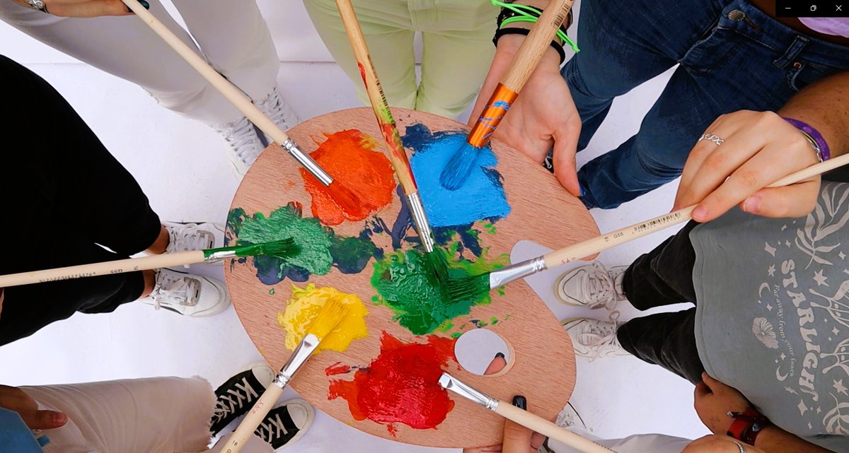 Mañana en redes estreno del Videomontaje de mi nueva canción "Pintaré la lluvia de color" 🎶 ❤️🎶