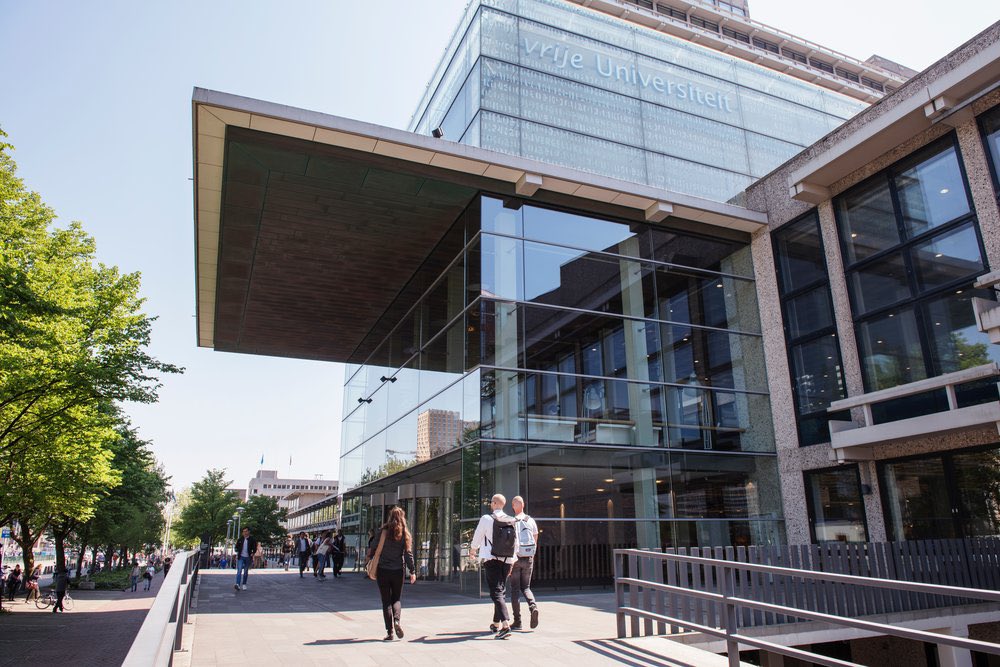 ProfNoble's tweet image. Sabbatical stop #7 was a beautiful visit to Vrije Universiteit Amsterdam (VU Amsterdam) in the Netherlands!  My deepest thanks to @mirellakleijnen for organizing an excellent visit and letting me meet some fantastic doctoral students and faculty!…. #JPIM