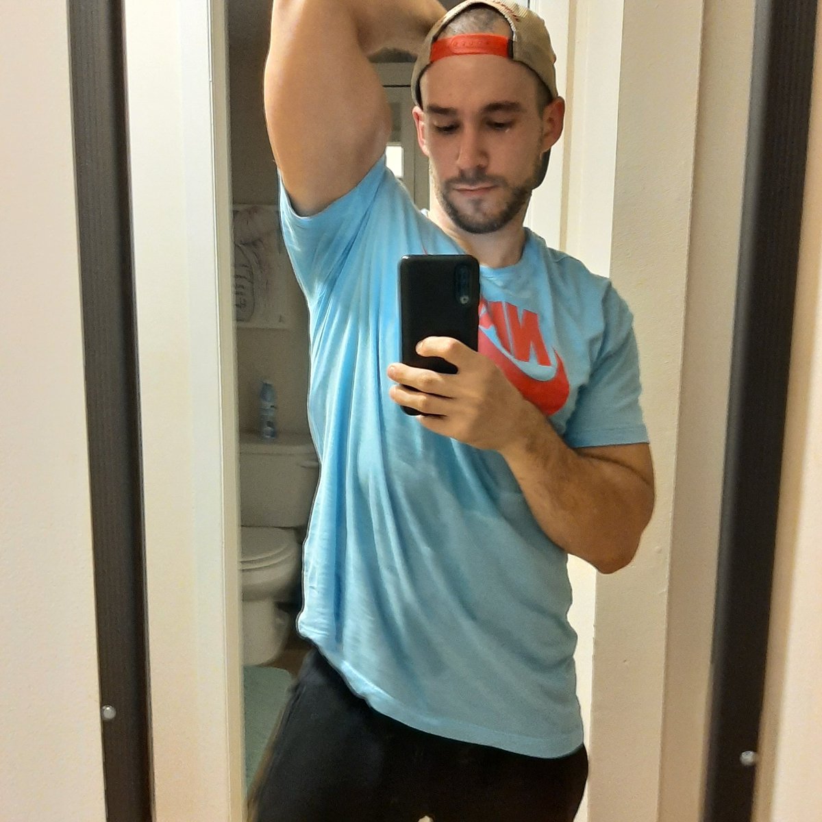 colecolossus's tweet photo. Dare to sniff my sweaty runners pit? ๐๐ฆ #gaybro #alpha #findom #sweaty #gaymuscle #gayscally #armpits #malearmpits #gayarmpits #gaypits #biceps #alphaarms https://t.co/gmoPnzrzag