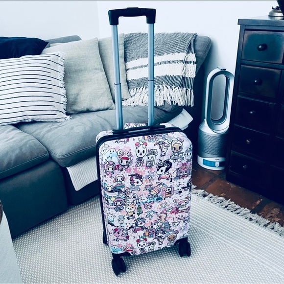 psykitty66's tweet photo. So good I had to share! Check out all the items I'm loving on @Poshmarkapp #poshmark #fashion #style #shopmycloset #sugarthrillz #tokidoki #killstar: https://t.co/vIVy9EEE6H https://t.co/P42V6jdrGQ