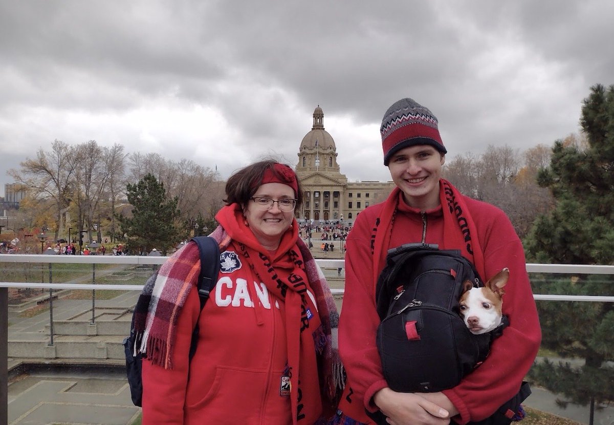 kiki66kat's tweet image. Defending Public Education at the rally at the Legislature. #Rally4Ed #EqualAccessForAll #StandForEducation #publiceducationmatters  #RedForEdAB  #Red4EdAB #abed @albertateachers