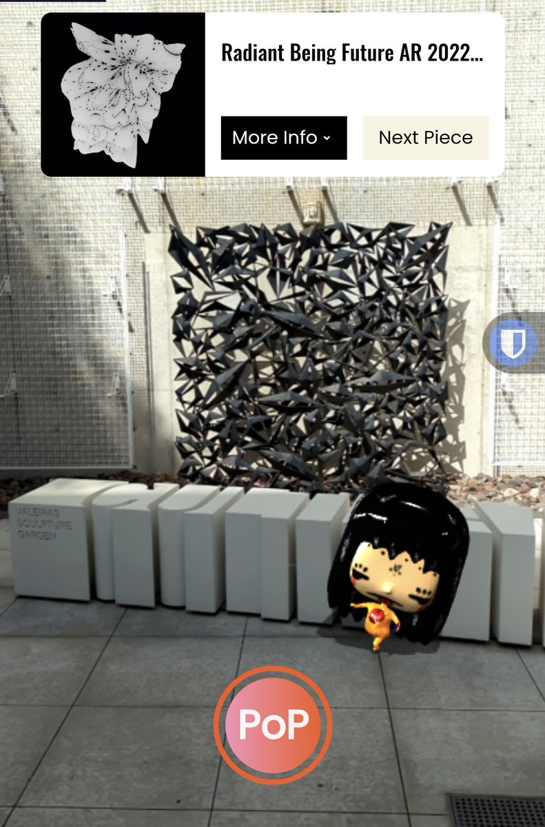 WowItsWillWow's tweet photo. Adding an extra @heartwell_art addition to the sculpture garden at #Web3SD with @IllustSpace https://t.co/uKCF5lev6U https://t.co/P1UEielu6i