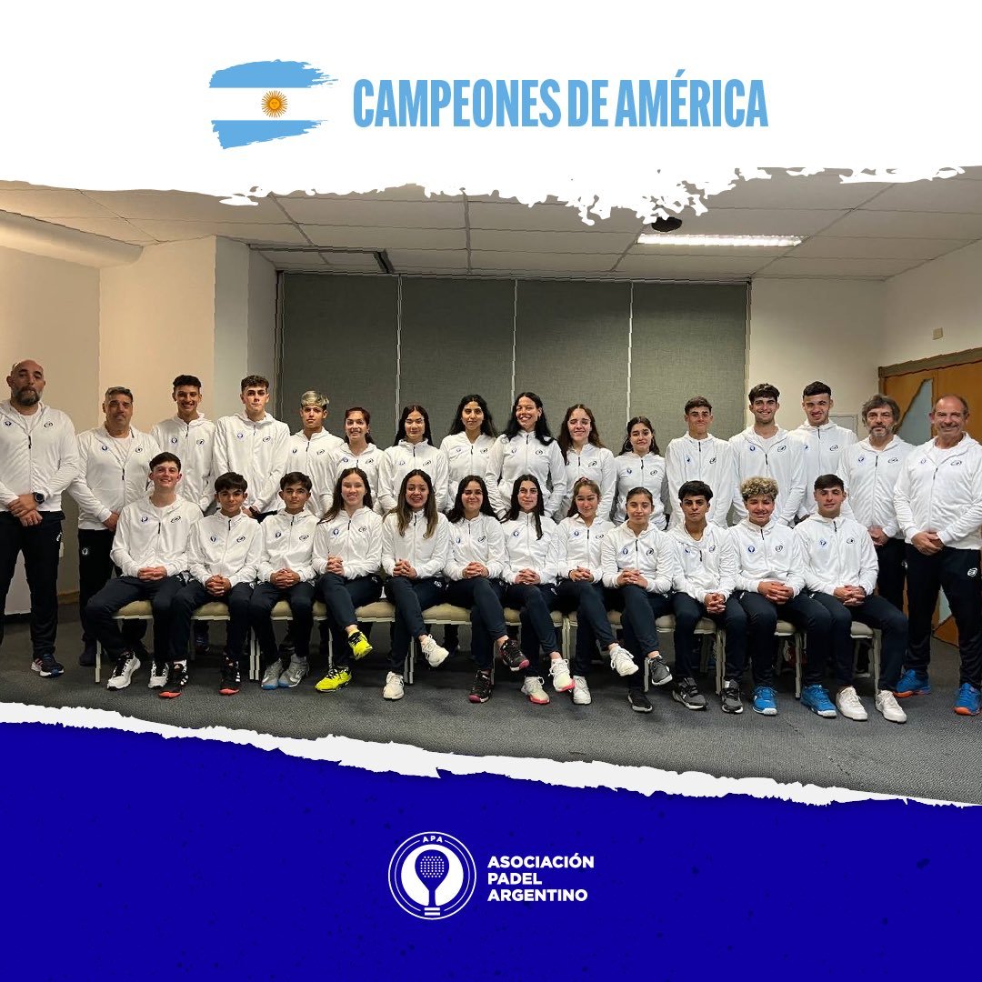 ArgentinaDorada's tweet photo. #Padel 

Argentina se quedó con el título en el Panamericano de Menores en Camboriu 🇧🇷. El equipo 🇦🇷 lo conformaron 4 jugadores de cada categoría, en la rama femenina y la masculina: sub 14 , sub 16 y sub 18

📷 @Padel_APA https://t.co/dUTnWEYnfg
