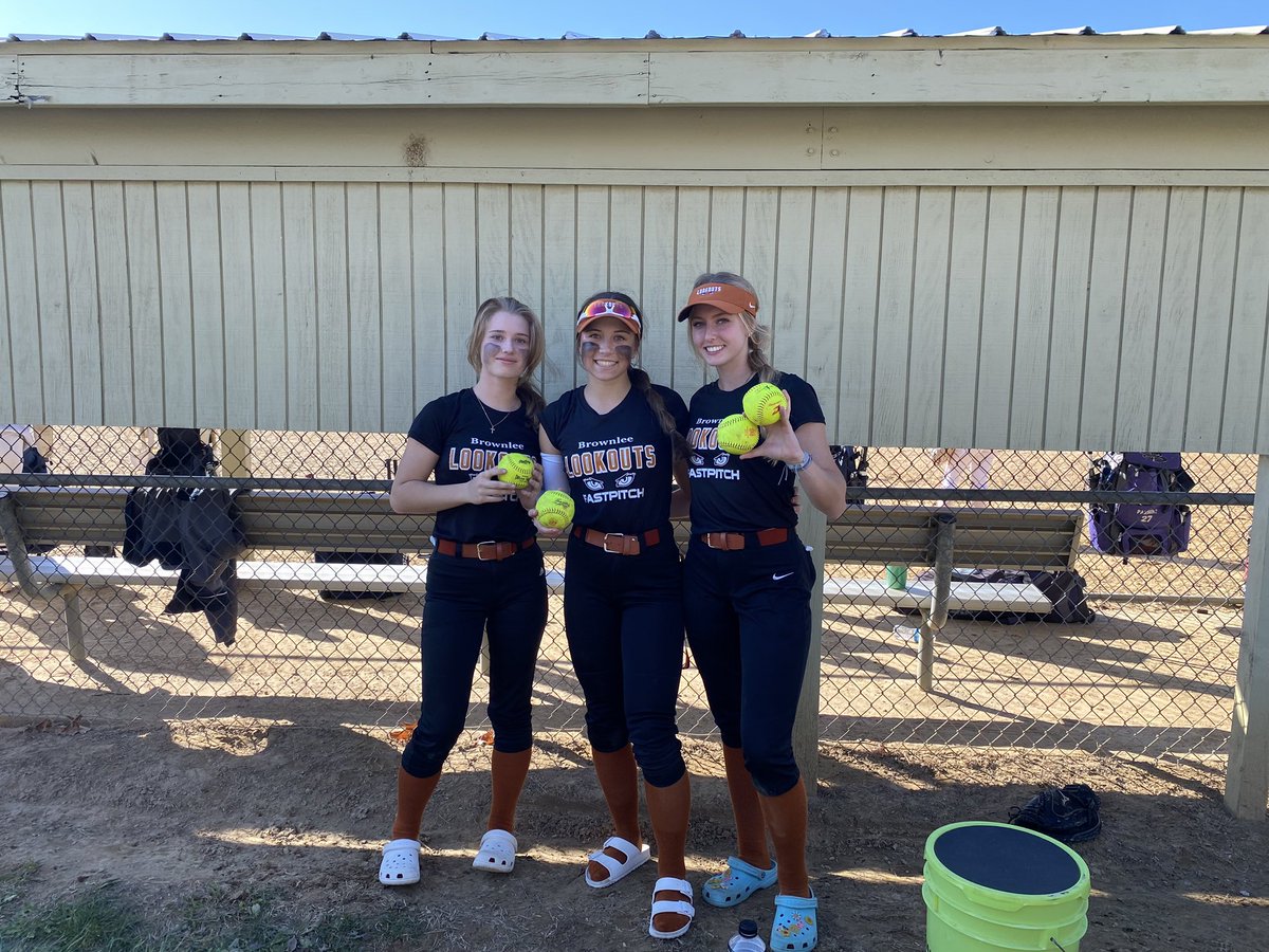 Bats were hot today ‼️‼️ <a href="/andreamansbery3/">Andrea Mansbery 2025</a> (kasey sterba)