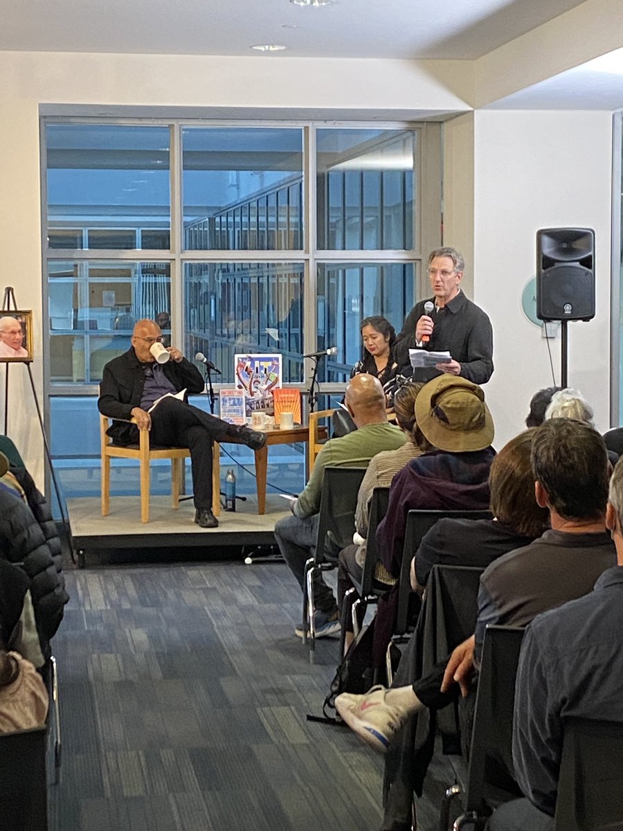 AltaJournal's tweet photo. Full house at today’s @Litquake event with @robvato in convo with @vanessa_hua! Alta is delighted to partner with #Litquake and @sfplreads - and learn even more about Roberto’s work #Unforgetting. Grateful to come together today 🙏🏼 https://t.co/ggZKIa6Fwp