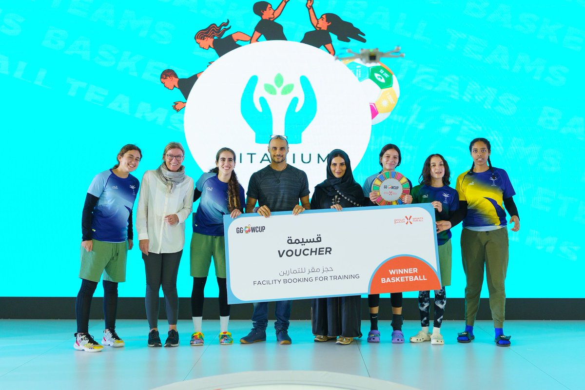 GGWCUP_SA's tweet photo. تعرفوا على بطلاتنا فريق تيتانيوم🤩 
مبروك الفوز بالمركز الأول في بطولة كرة السلة 🏀👏

Meet our champions, Titanium Team 🤩
Congratulations on winning the first place in the basketball tournament 🏀👏
#GGWCUP #GGWCUPKSA https://t.co/Glso4hKPad