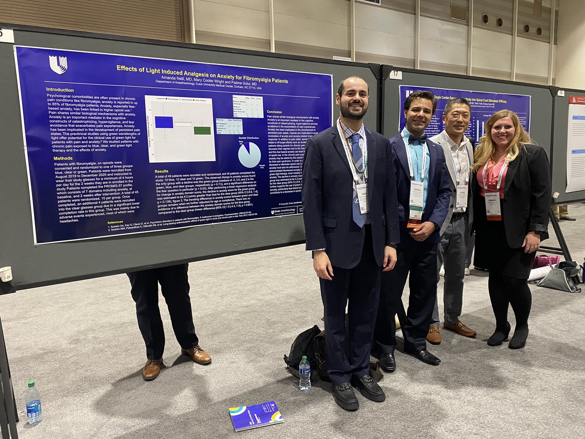 FarooqAnwarMD's tweet image. Amanda Nelli, MD representing @Duke_Anesthesia & @LabPromis at the #ANES22.
@Duke_Anesthesia @ASALifeline