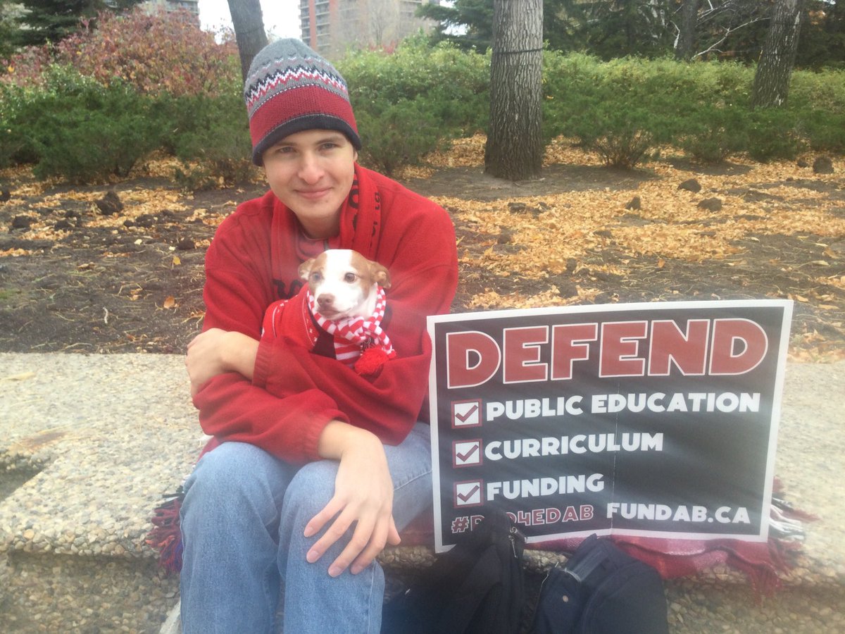 kiki66kat's tweet image. Bandit cuddling to stay warm. #Rally4Ed #EqualAccessForAll #StandForEducation #publiceducationmatters  #RedForEdAB  #Red4EdAB #abed @albertateachers