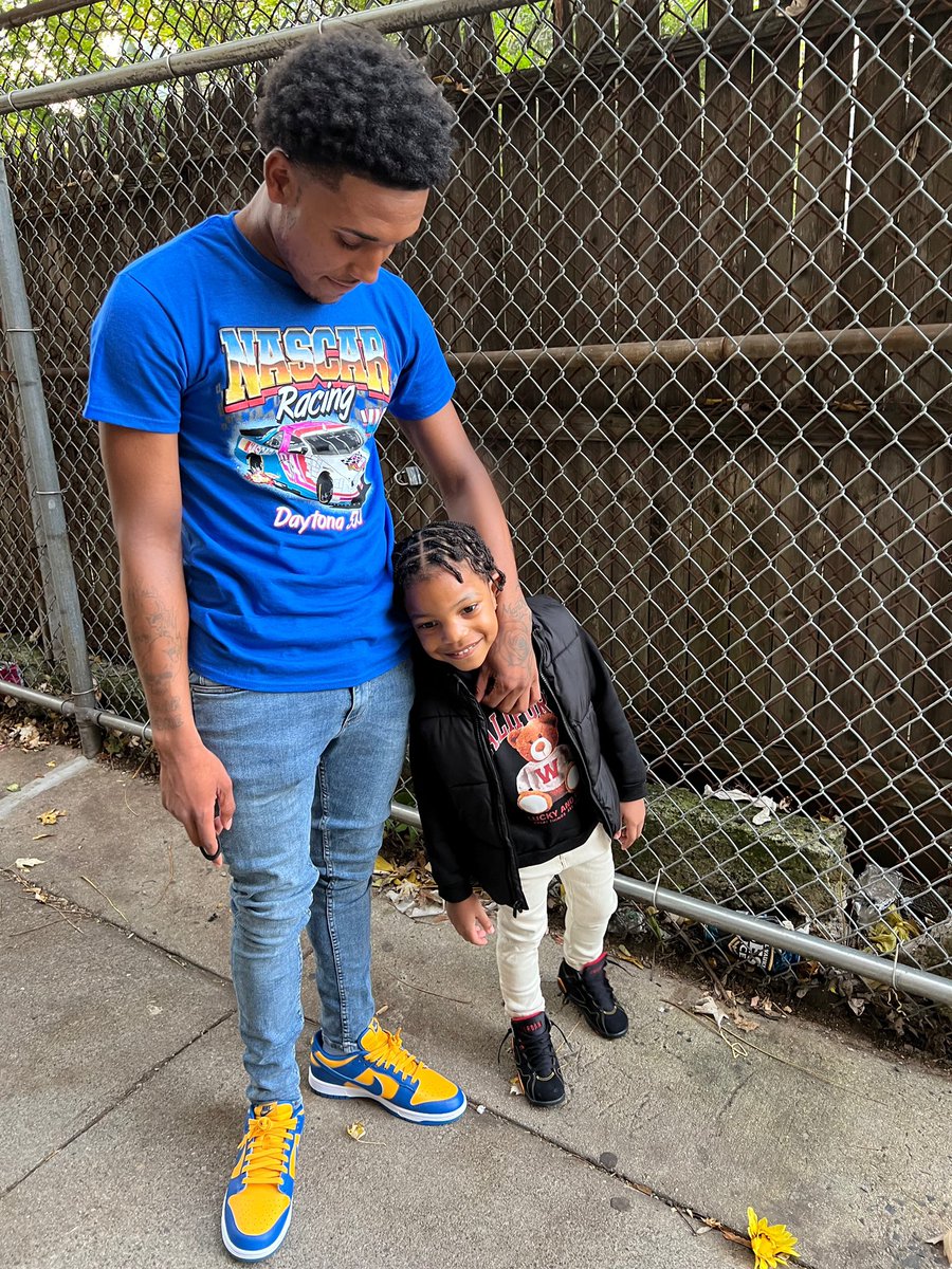 _Enphani's tweet image. Mine🤍🧸
My baby love his uncle!