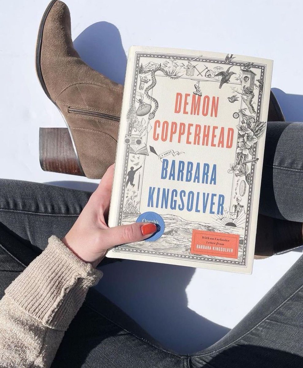 Oprah's Book Club tweet media