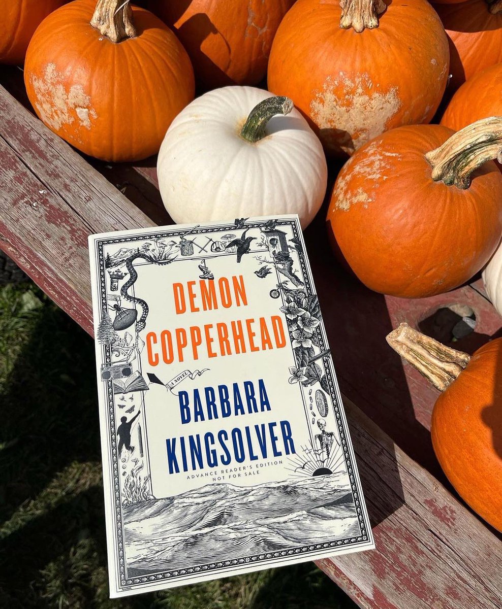 Oprah's Book Club tweet media