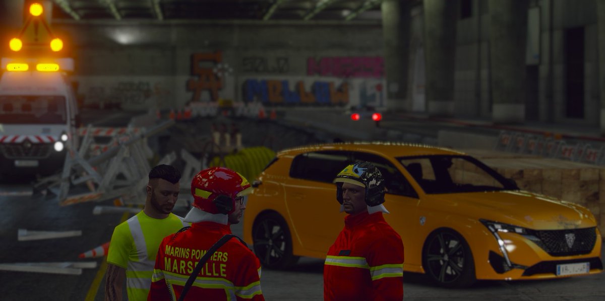 Hier nous sommes intervenu pour un accident de la circulation. Un VL a percuté du matériel entreposé sur un chantier en bord de chaussée.
Belle coopération et coordination interservices.

Petit clin d'œil à <a href="/Baptiste_lfve/">♠️ BAPTISTE ♠️</a> pour la photo 📸

#Simulation #GTAV