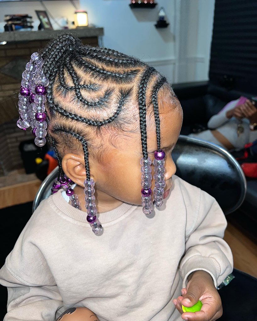 bonitaabee_'s tweet photo. Freestyle session🤩
Literally perfect 🫶🏾 she is sooooo beautiful 😍
(she actually one of the youngest but she did better than literally any child hair I’ve ever done😂 I’m already planning her next style)💓
Book your appointments today! 4433436613 or dm! #baltimorestylist https://t.co/0q1yPsUL50