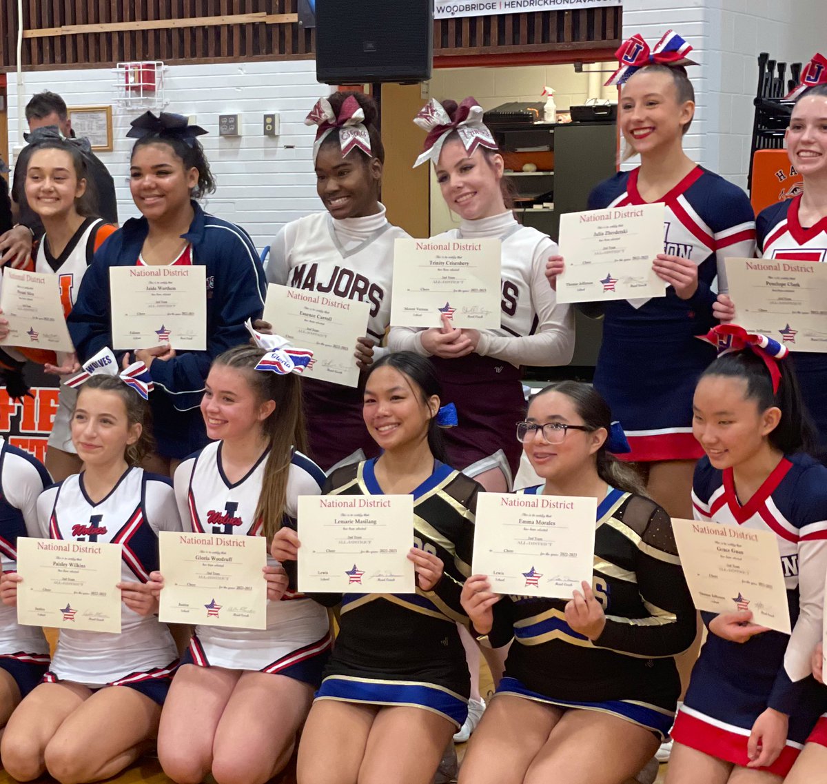 MVCoachCourtney's tweet photo. SO proud of our majors today! Congratulations Essence &amp; Trinity for making second team all district! #MajorCheer https://t.co/Rps2t67ZZm
