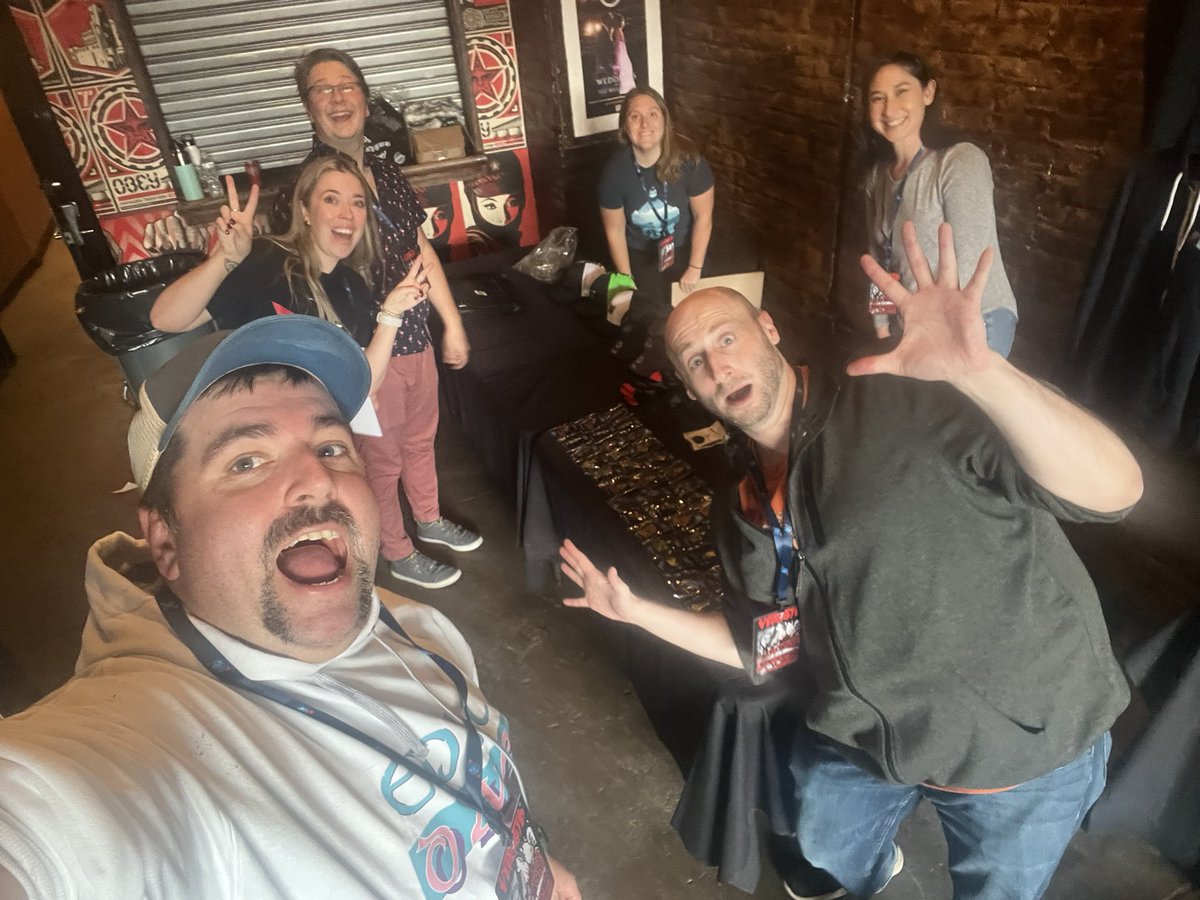 EpicDaveGaming's tweet photo. Swing by the @glasscannonpod merch table as we hock swag for the show!!! @troylavallee @joeobriensbrain need to send their kids to college, buy a shirt!!!! https://t.co/D6z94fSUAf
