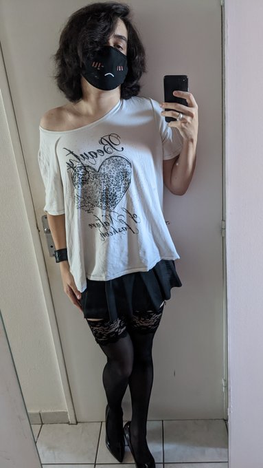 My hair grew since last time ~  What do you think, does it look nice ? ~ ☺️💙 #Femboy #Sexy #Femboyhot<a href="/tag/sexy"class="tags"><span>#sexy</span></a><a href="/tag/femboy"class="tags"><span>#femboy</span></a><a href="/tag/femboyday"class="tags"><span>#femboyday</span></a><a href="/tag/femboythighs"class="tags"><span>#femboythighs</span></a><a href="/tag/femboytwitter"class="tags"><span>#femboytwitter</span></a>