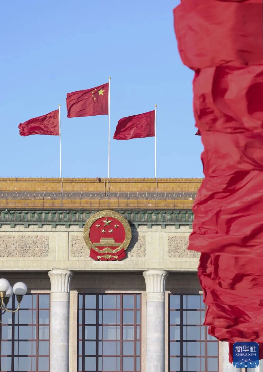 xuejianosaka's tweet photo. 热烈祝贺二十大圆满成功！中国迈上全面建成社会主义现代化强国、实现第二个百年奋斗目标新征程。中国式现代化不仅让中国人民的生活更加幸福美好，也是对人类文明进步的重大贡献，将为各国发展创造新的机遇。 https://t.co/PPHkSJghGv