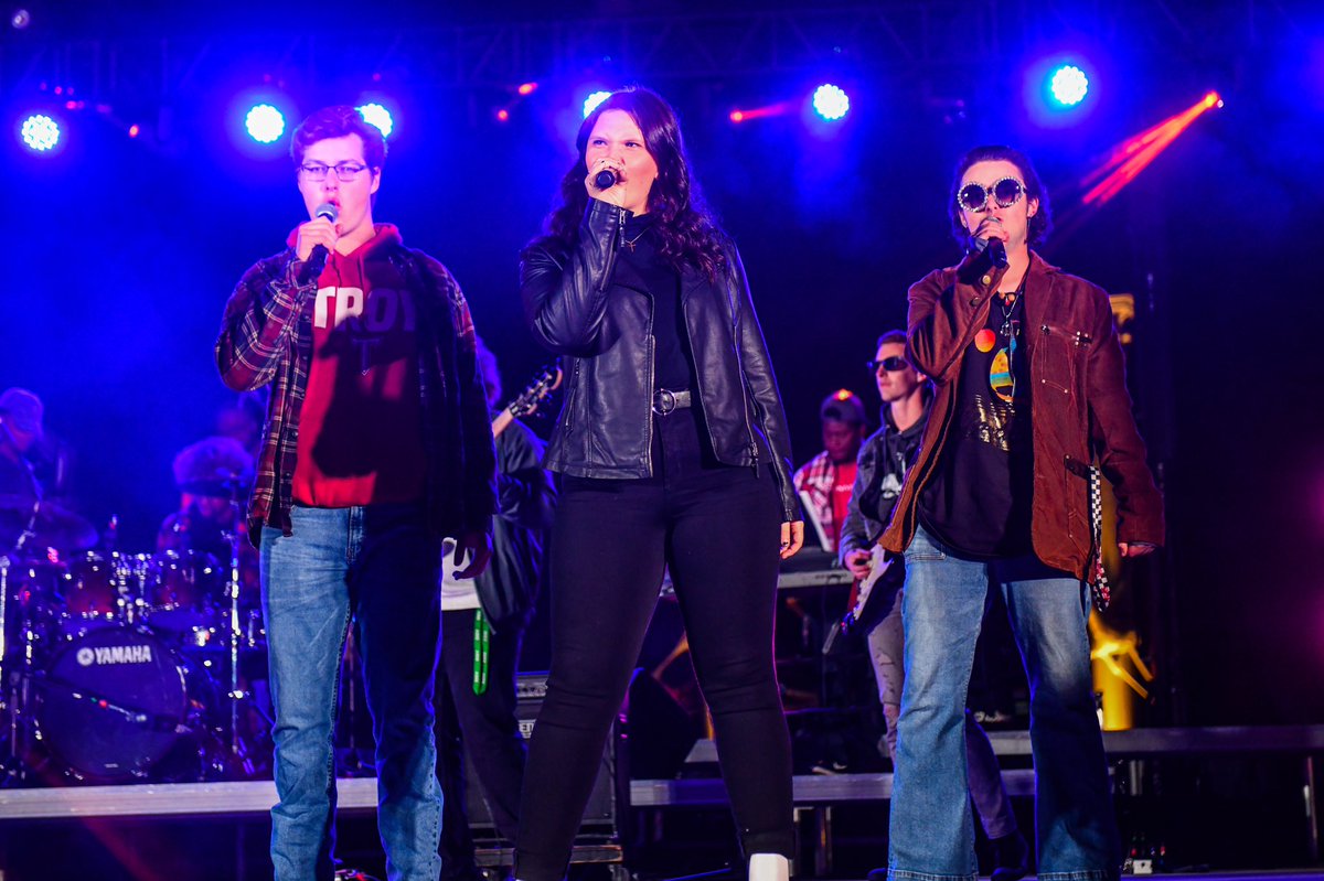 PopulusBand's tweet image. TROYAPALOOZA ✔️ POPulus put the POP in the park last week! We loved the crowd’s energy and can’t wait for the next performance.