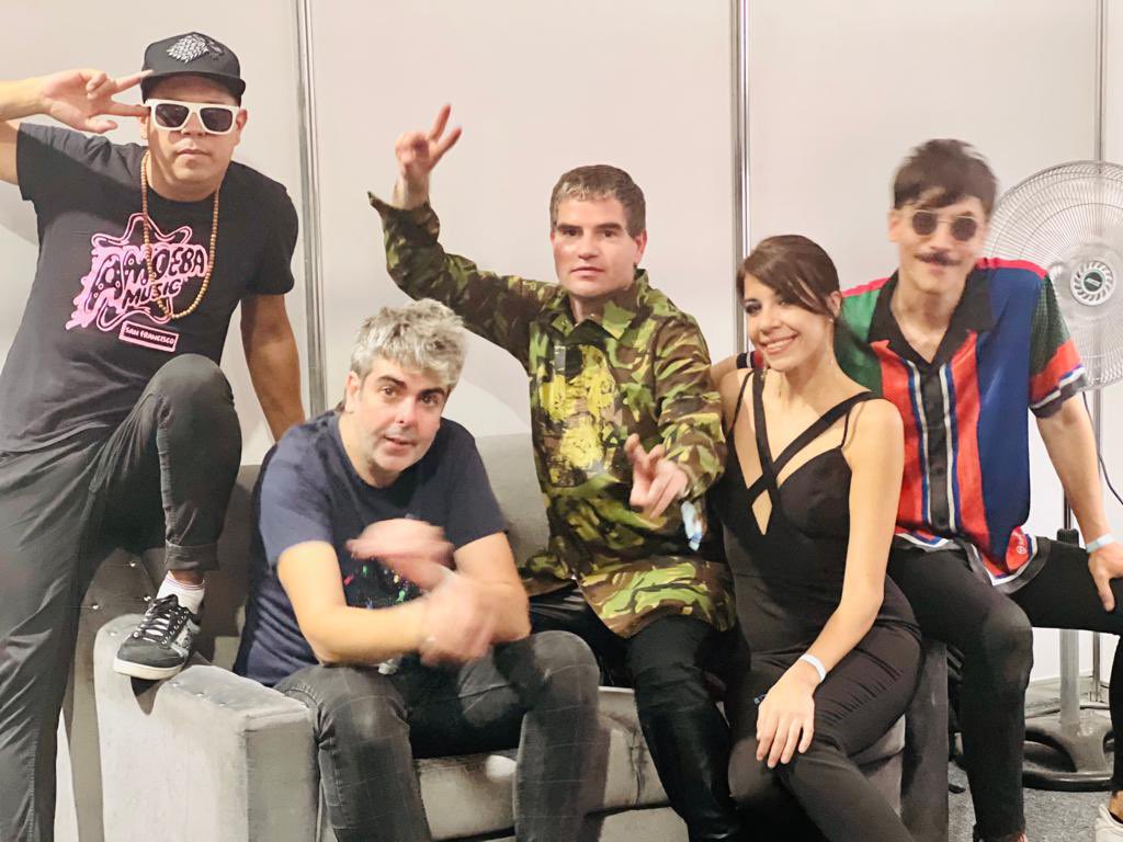 ¿Qué tal se pondrá el <a href="/TecateComuna/">Tecate Comuna</a>  hoy con <a href="/Dorian_Oficial/">Dorian</a> ? Ya todo listo! #ritual 🔥🔥