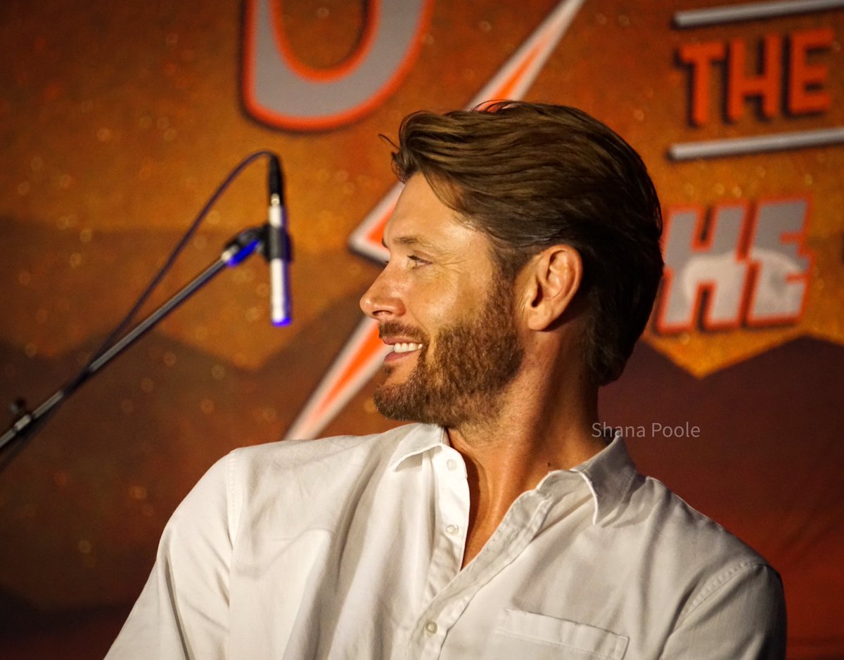 shanawatchestv's tweet photo. Take me back! It was the best weekend! Jensen at #SPNKC last month! ❤️
Patiently waiting for new Jensen Ackles content this weekend!
That side profile! 😍
#jensenackles #spnkc22 #spnfamily #spn #supernatural #acklesnation #creation #kccon https://t.co/vlo9LKBlPd