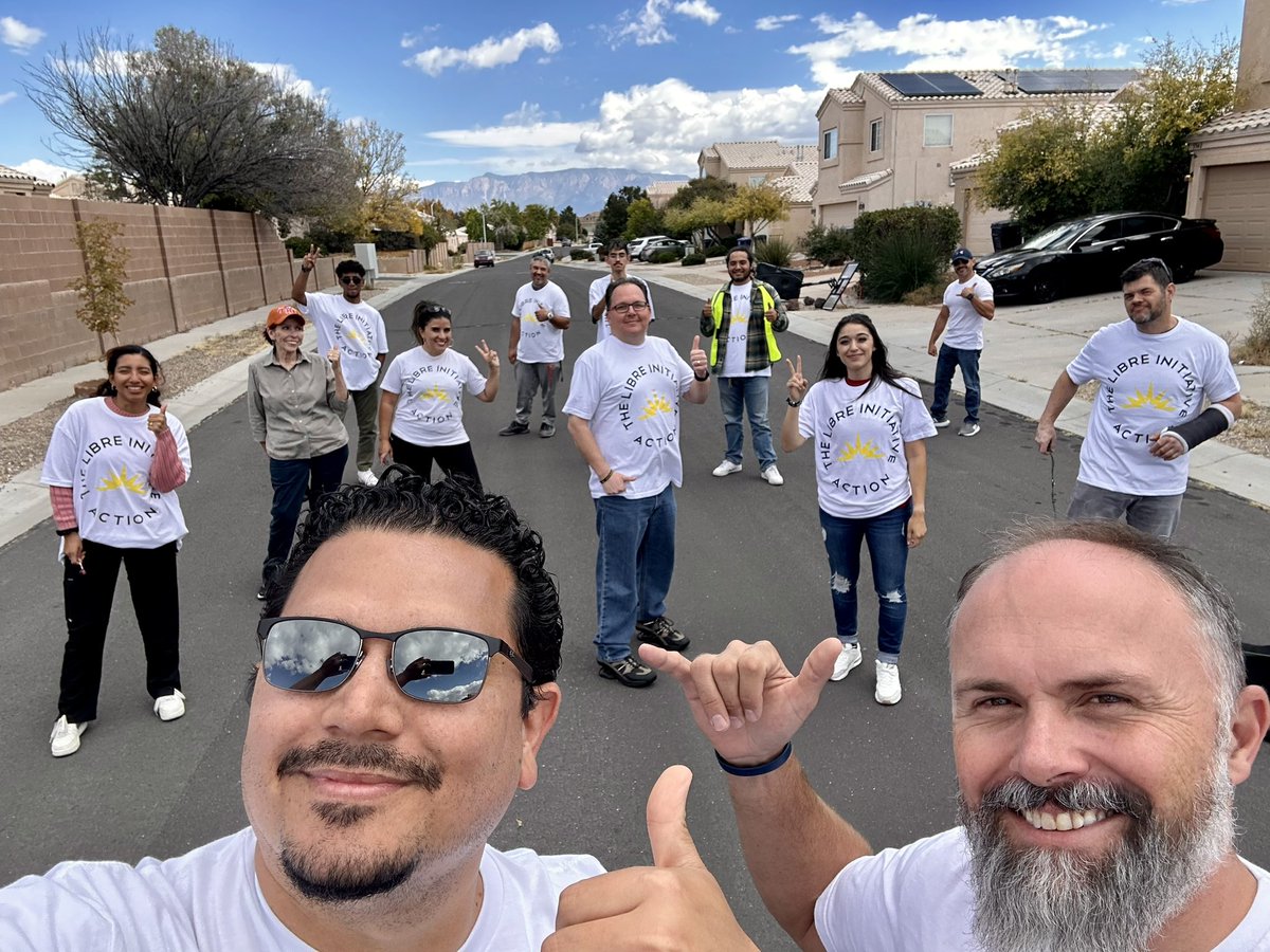VoluntaryXCHG's tweet photo. .@libre_action volunteers out hitting doors in #NM for policy champions @Yvette4congress & @Moss4NM. We need principled leadership to get America back on track. #LIBREAction #LIBREinAction #NMpol https://t.co/COgHvyRMtM