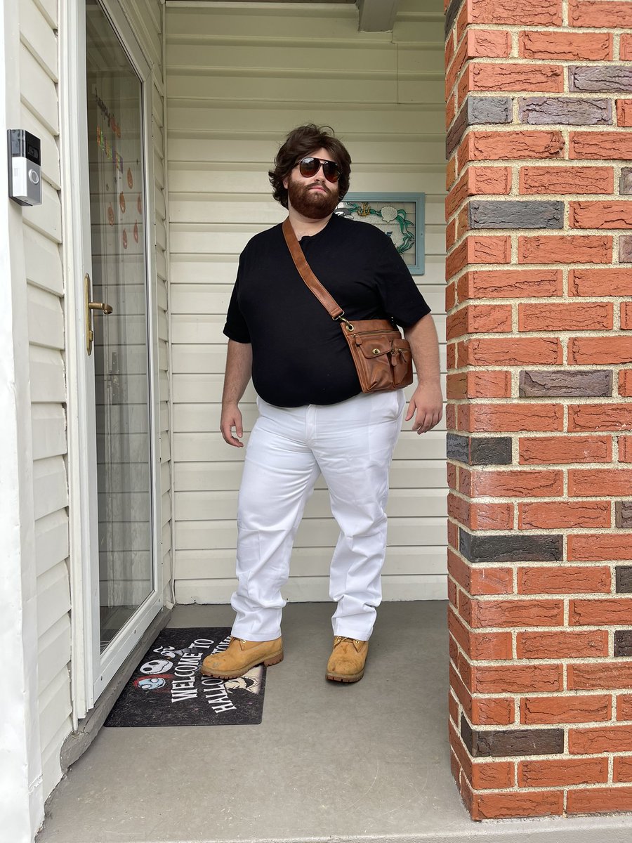 NugNug412's tweet photo. Don’t know if i can beat last year’s Halloween costume who let the dogs out https://t.co/Y64yWF8D2i