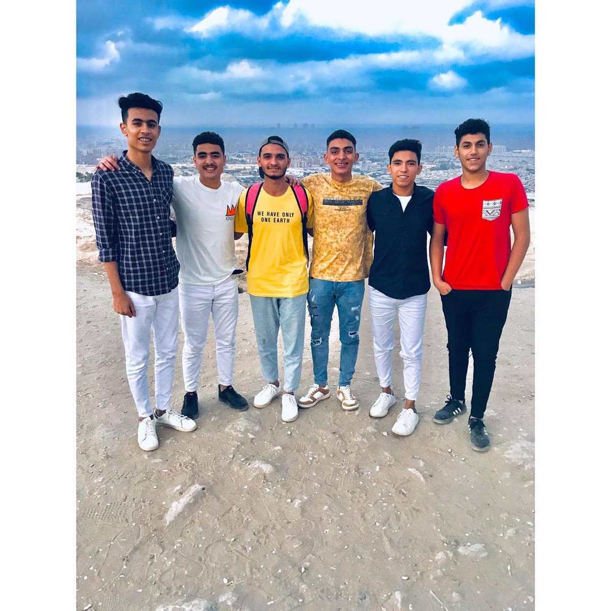 hosamll1's tweet photo. كل سنة وانت طيب يافيجو ياخويا وكل سنة وانت معانا. ومحقق كل الي بتتمناه🍰🍰🍰♥️ https://t.co/gcBbBleuw4