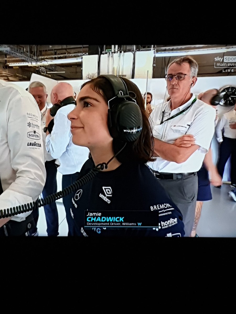 trickyhammer's tweet photo. Jamie at F1, get a drive out there 👍
@JamieChadwick
@F1 https://t.co/6EelSO8Hvh