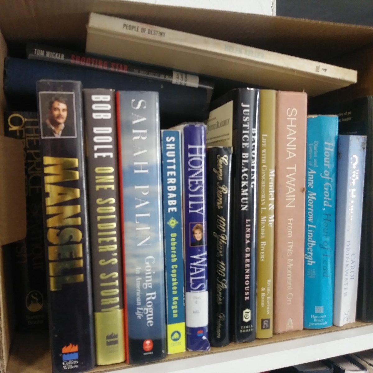 DeadTreeBooksSA's tweet image. Still have hundreds of books for $1 each or fill a bag for $5.  Not much longer, though!  And once it is over, it will not repeat anytime soon, perhaps not ever.  Get them while you can! #Clearance #sale #books