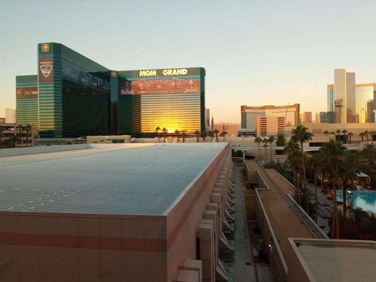 schaumberg_a's tweet photo. #PathVisions22 was a great conference, 700+ attendees advocating for digital pathology.
Until next time!
@dpatweet https://t.co/9y3x1ml2vL