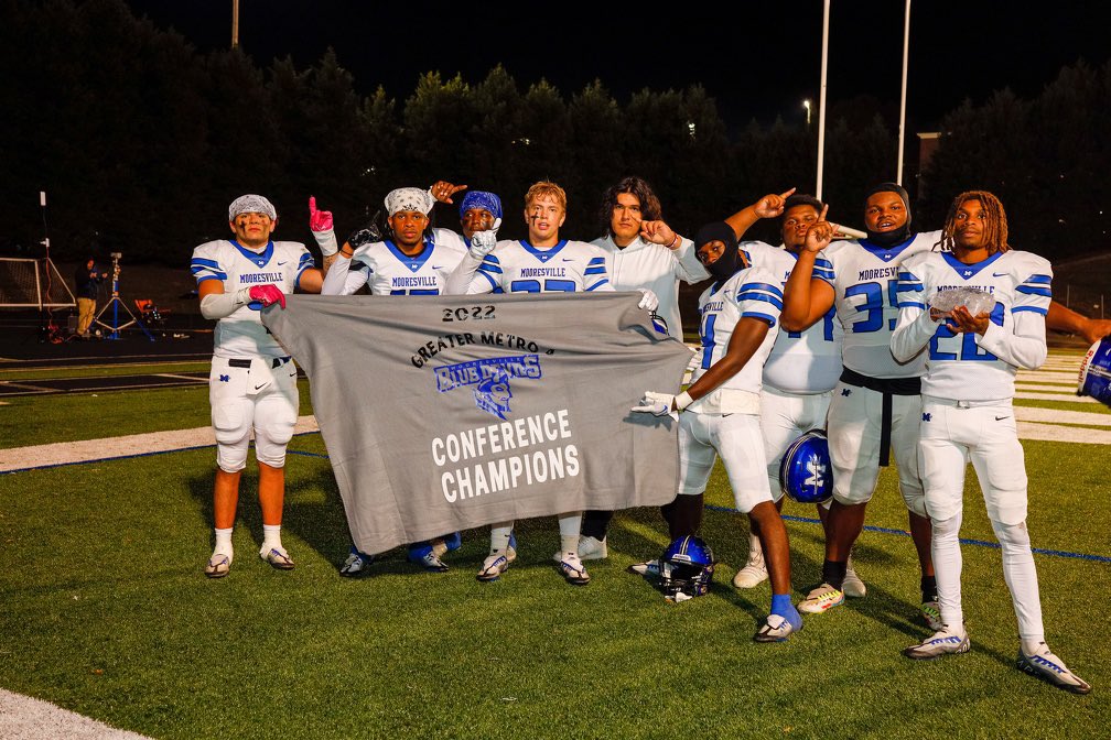 JosiahHunter24's tweet photo. Last night was exciting! can’t wait to get back to work Monday 1-0 mentality !! #lakeweek @Gm4Sports @phaberkamp https://t.co/1abTlN0DTD