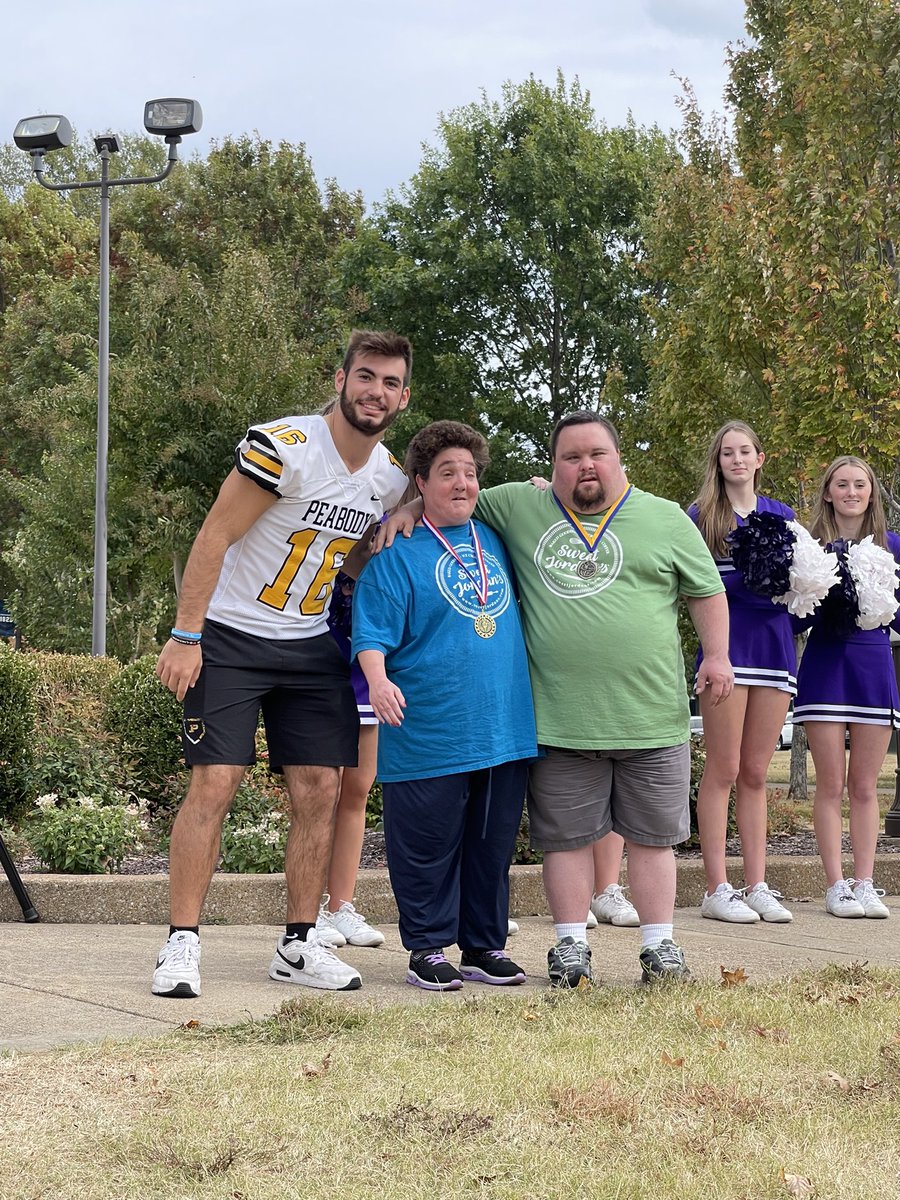 driggers_brooke's tweet photo. After a tough loss last night, this kid got out of bed and volunteered at the Jackson Buddy Walk today. Sambo, we are so proud of you! Just look at those smiles!! 💙💛 @JasonDriggers82 @SamDriggers12 https://t.co/aokzxNwLdy