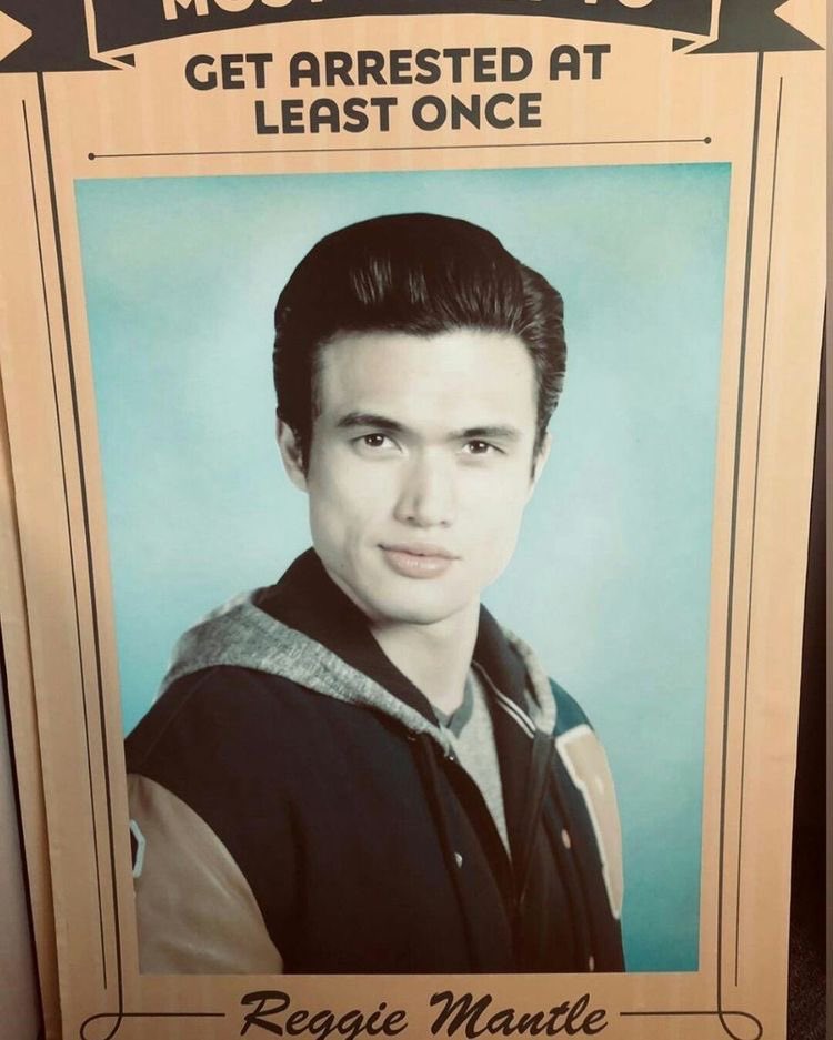 IconicBasically's tweet photo. Don’t ask why do i find this funny… #CherylBlossom #ReggieMantle #BettyCooper #Riverdale #season5 https://t.co/ORFX3Rn8RE