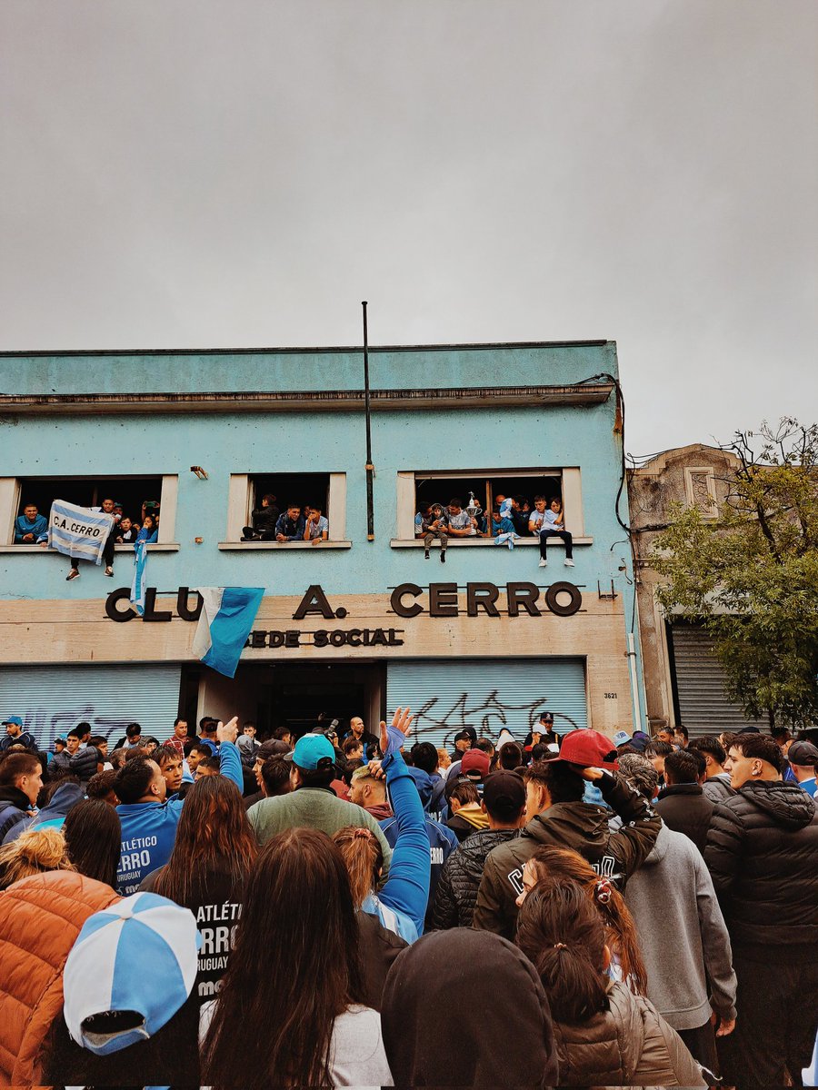 𝑚𝑎𝑟𝑡𝑖𝑛 tweet media