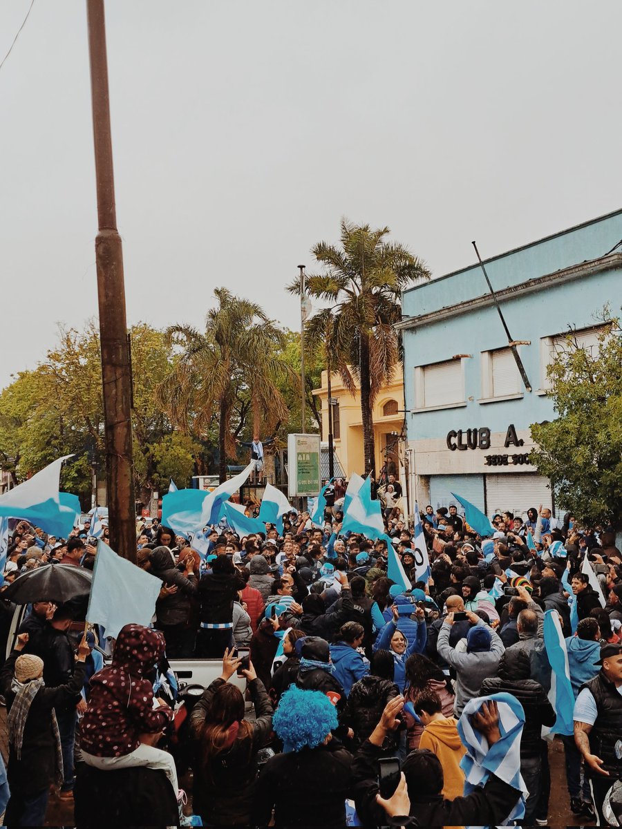 𝑚𝑎𝑟𝑡𝑖𝑛 tweet media